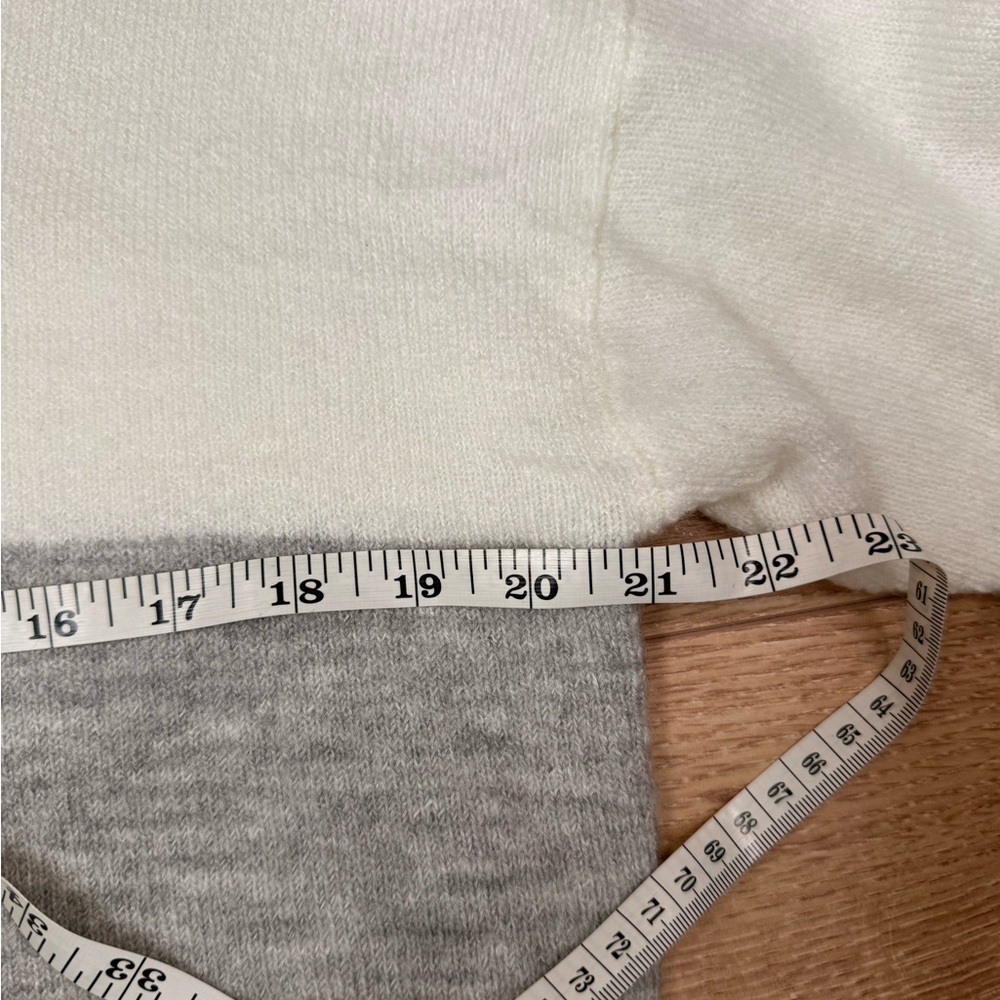 JACQUELINE DE YONG - White and Gray Sweater (NWOT) - Picture 5 of 6